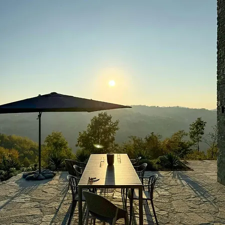 New With Infinity Pool Near Acqui Terme Castel Rocchero