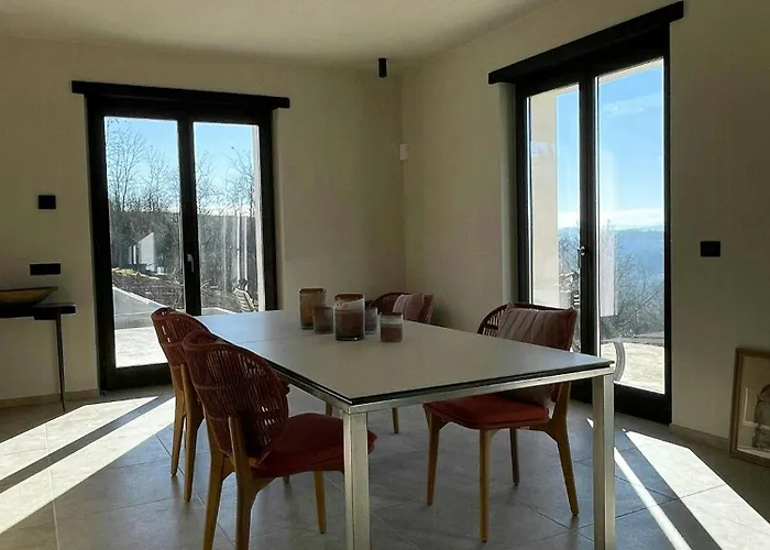 Holiday home New With Infinity Pool Near Acqui Terme