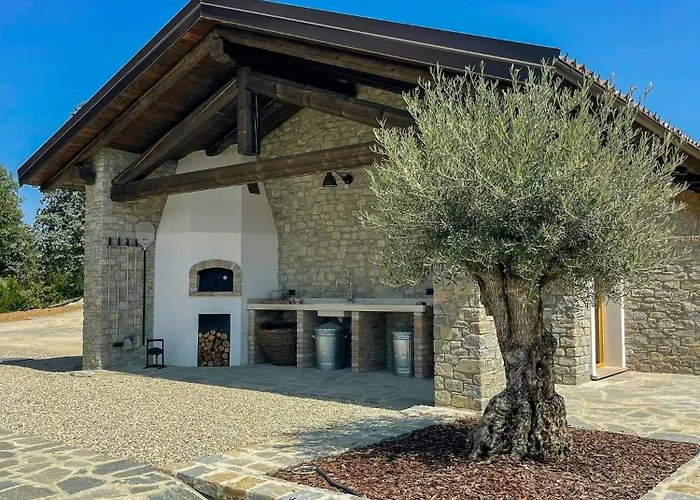 Holiday home New With Infinity Pool Near Acqui Terme Castel Rocchero